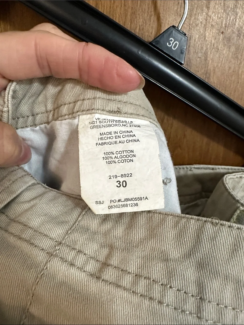 Lee Dungarees Men's Light Beige Cargo Shorts with Utility Pockets